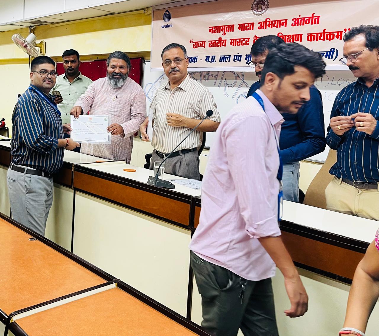 Certificate Distribution Ceremony